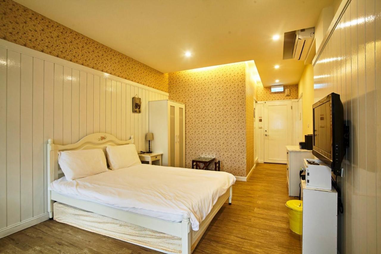 Forever Sunny B&B New Taipei City Exterior foto